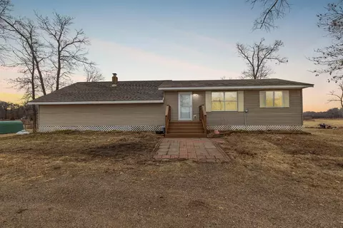 10050 170th Ave, Little Falls, MN 56345