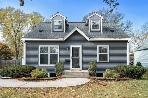 6300 Clinton Ave, Richfield, MN 55423