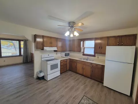 210 20th Ave N, Saint Cloud, MN 56303 photo 4