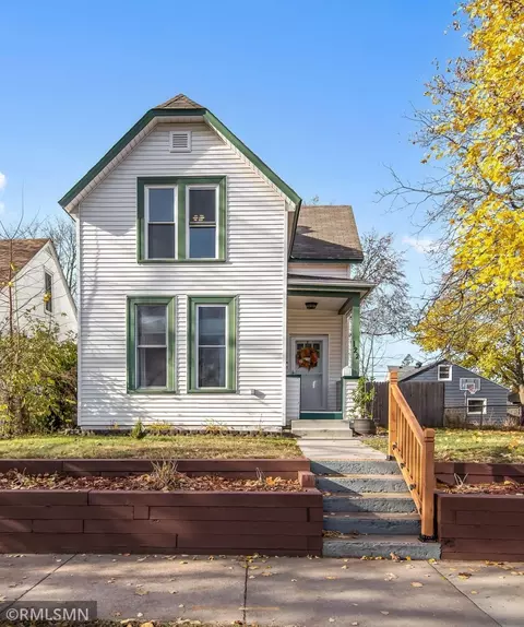 122 4th Ave S, South Saint Paul, MN 55075