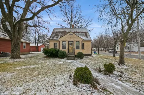 1202 E Saint Germain St, Saint Cloud, MN 56304