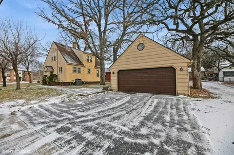 1202 E Saint Germain St, Saint Cloud, MN 56304 photo 4