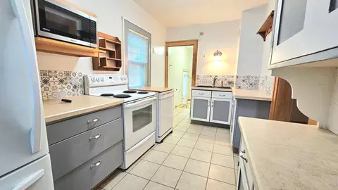 Kitchen - 1663 Ross Ave, Saint Paul, MN 55106 photo 1 of 5