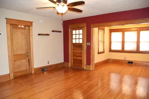 Living - 1663 Ross Ave, Saint Paul, MN 55106 photo 2 of 9