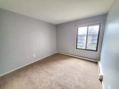4110 Rahn Rd #215, Eagan, MN 55122 photo 17
