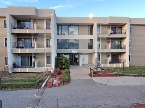 4110 Rahn Rd #215, Eagan, MN 55122 photo 4