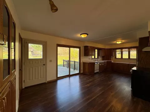 604 Riverview Ave, La Crescent, MN 55947 photo 5