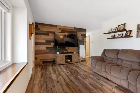 Living - 55 Allen Path, Faribault, MN 55021 photo 1 of 5