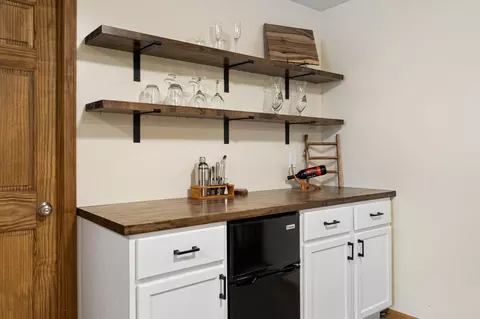 Kitchen - 55 Allen Path, Faribault, MN 55021 photo 7 of 7