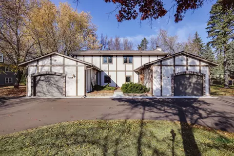 63186320 40th St N, Oakdale, MN 55128