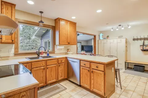 Kitchen - 3268 Longfellow Rd N, Fargo, ND 58102 photo 6 of 6