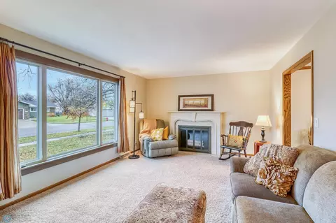 Living - 3268 Longfellow Rd N, Fargo, ND 58102 photo 4 of 6