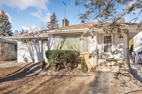 999 Armstrong Ave, Saint Paul, MN 55102
