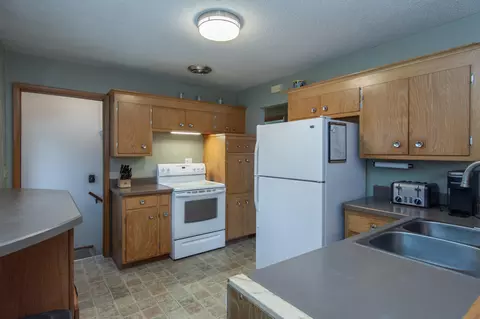 Kitchen - 13699 Memorywood Dr, Baxter, MN 56425 photo 1 of 3