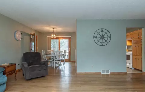 Living - 13699 Memorywood Dr, Baxter, MN 56425 photo 4 of 4