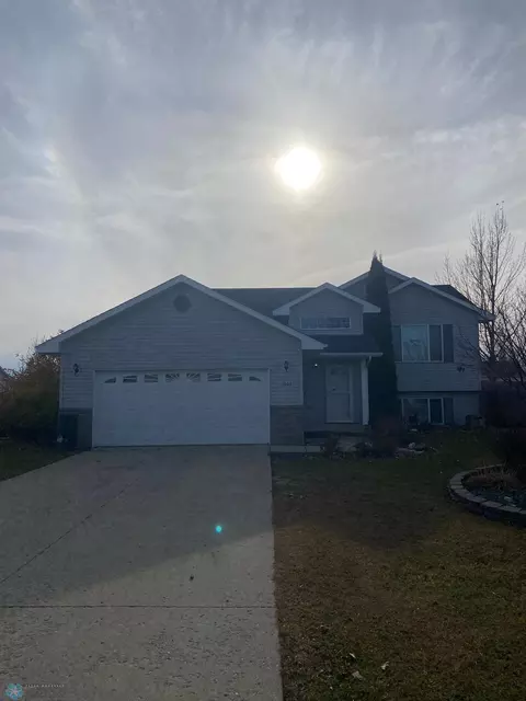 1101 9th Ave SE, Barnesville, MN 56514