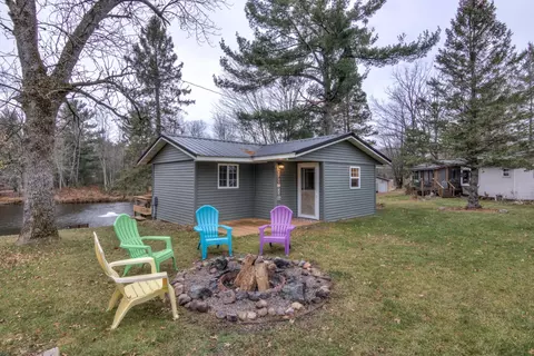 27269 305th Ave, Holcombe, WI 54745