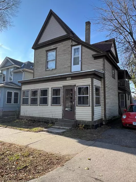 3010 Garfield Ave, Minneapolis, MN 55408