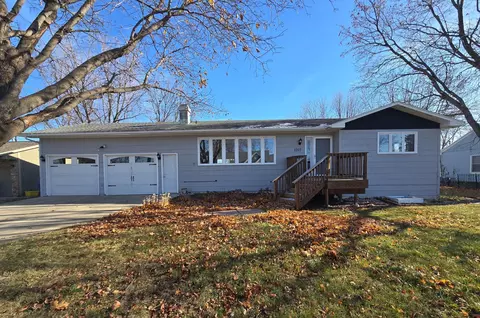 1207 4th Ave SW, Pipestone, MN 56164