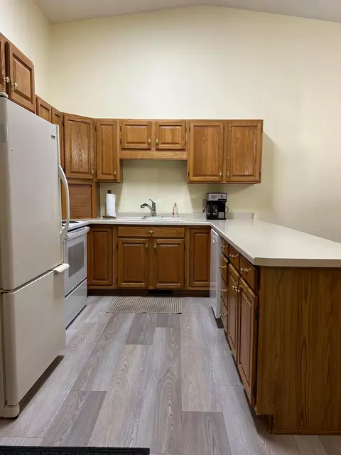 34 W Broadway, Plainview, MN 55964 photo 11
