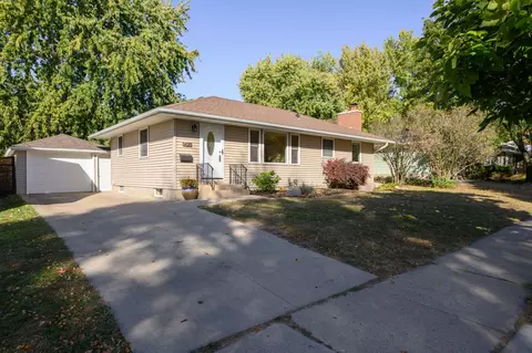 1523 10th Ave NE, Rochester, MN 55906