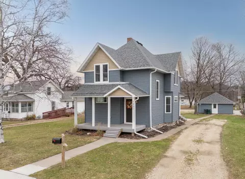 1331 Richland Ave, Saint Charles, MN 55972