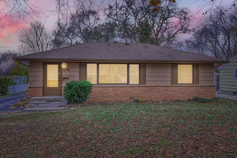 410 Jackson Ave S, Hopkins, MN 55343