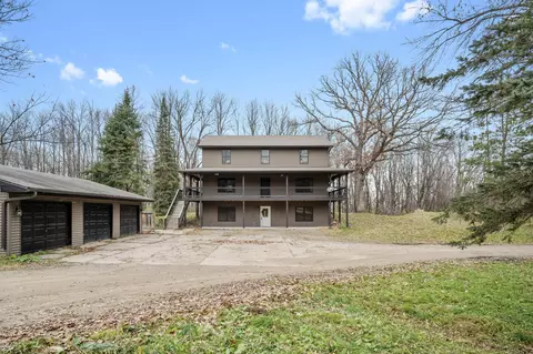 12305 292nd St, Lindstrom, MN 55045
