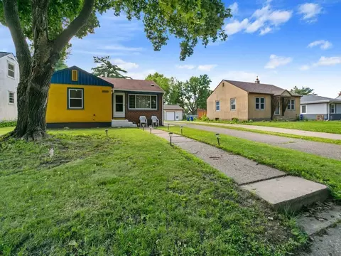 2056 Magnolia Ave E, Saint Paul, MN 55119