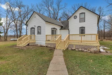 10826 180th St, Milaca, MN 56353