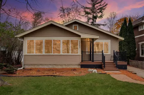 5447 W Bald Eagle Blvd, White Bear Township, MN 55110