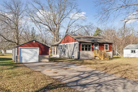 8640 Goodhue St NE, Blaine, MN 55449