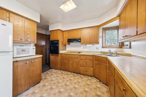 1319 15th Ave S, Saint Cloud, MN 56301 photo 5
