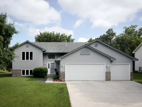 3781 Willowwood St SW, Prior Lake, MN 55372