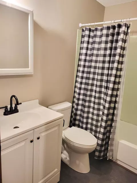 3865 Gold Pt #B, Eagan, MN 55122 photo 21