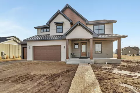 2714 Lehman Ct, Sartell, MN 56377