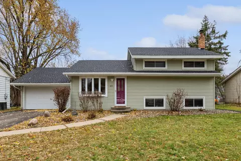 185 Spruce Dr, Apple Valley, MN 55124