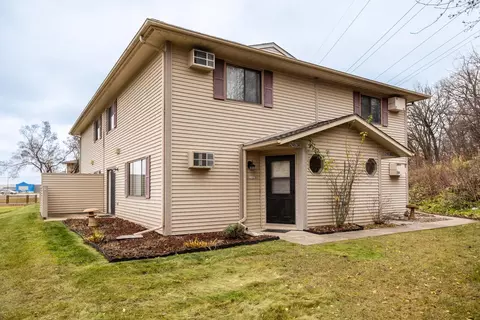 2463 Broadway Ave S #A, Rochester, MN 55904