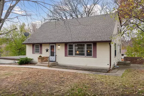 8020 Russell Ave S, Bloomington, MN 55431