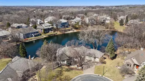 6484 Promontory Dr, Eden Prairie, MN 55346