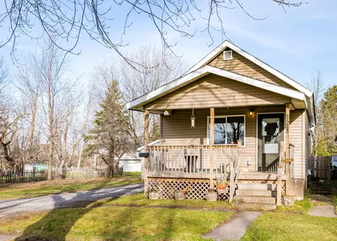 2523 E 7th St, Superior, WI 54880 photo 2