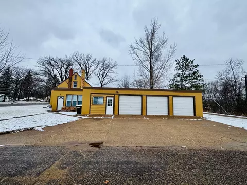 500 NW Lindbergh Dr NW, Little Falls, MN 56345