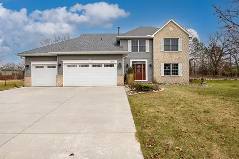 1509 Clippership Dr, Woodbury, MN 55125
