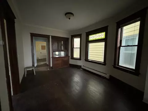 923 E 6th St, Duluth, MN 55805 photo 3