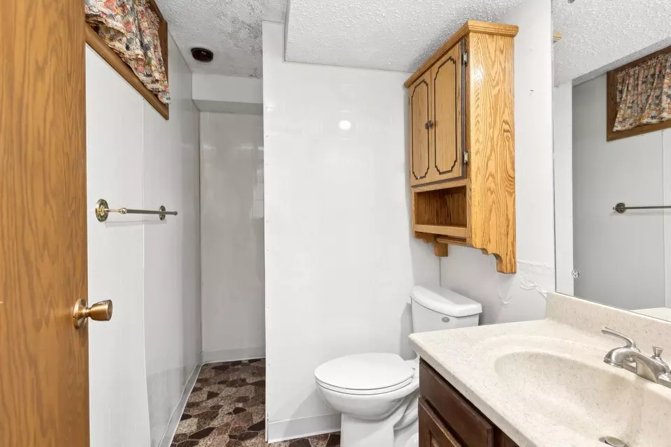 284 Windsor Ln, New Brighton, MN 55112 photo 18