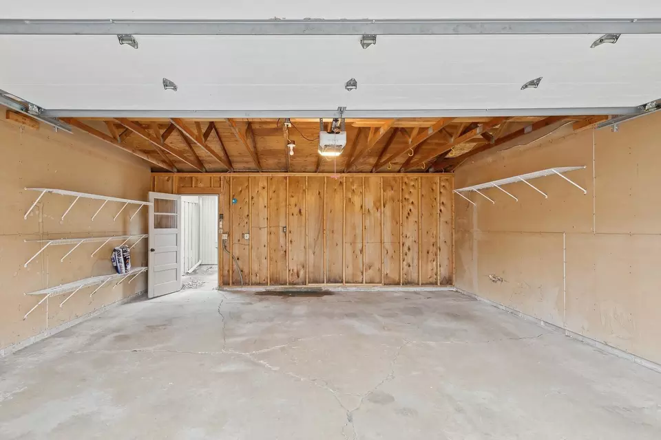  284 Windsor Ln, New Brighton, MN 55112 photo 20