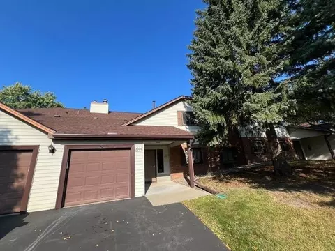 1901 Fox Ridge Dr #C, West Saint Paul, MN 55118