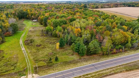 1368 County Road D, Emerald, WI 54013