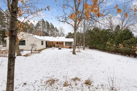 3840 Honeysuckle Rd, Deephaven, MN 55391 photo 36