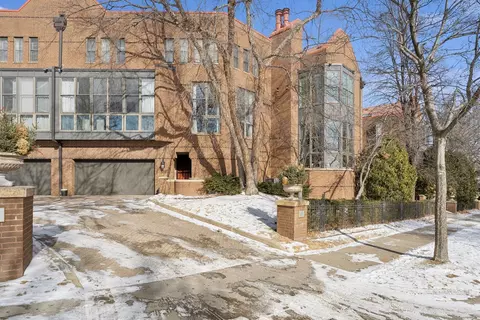 1212 Mount Curve Ave, Minneapolis, MN 55403
